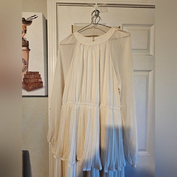 Sold! - Picture 5 of 5